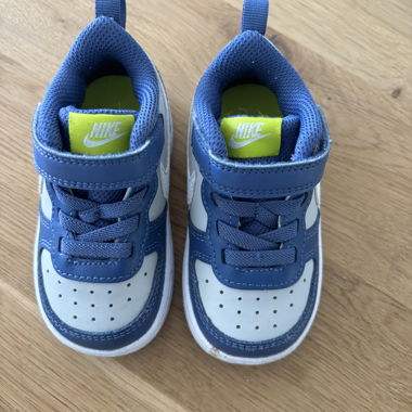 Nike Kids Sneakers Size 21