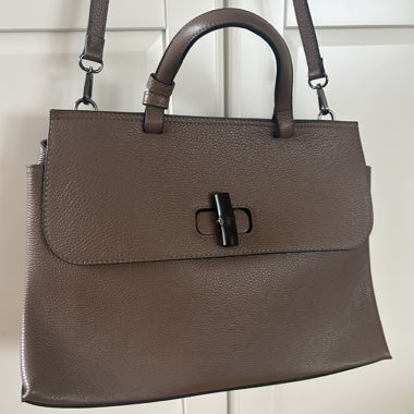 Leather handbag