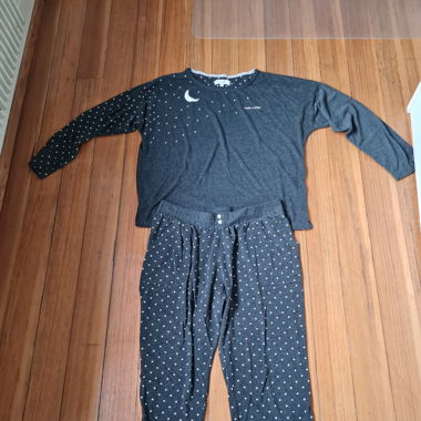 Pyjama grau langarm Sterne