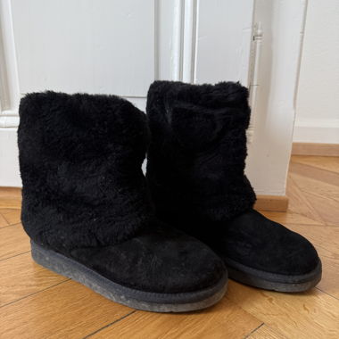 Stivali in shearling UGG neri EU 39