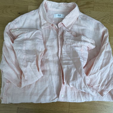 Camicia in lino rosa chiaro Uniqlo