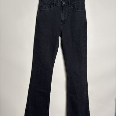 MNG schwarze Schlagjeans