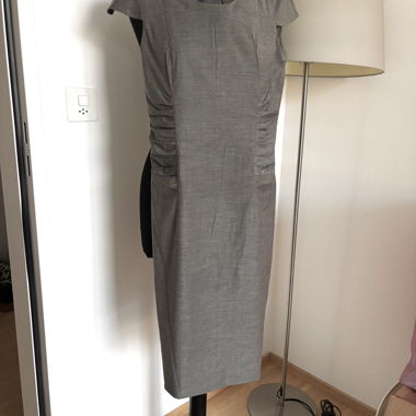 Hugo Boss shift dress size 36