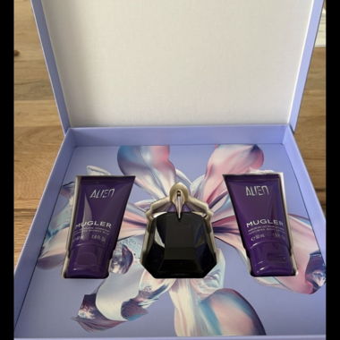 Set Mugler Alien