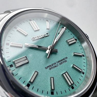Rolex Oyster Mod “Turquoise Green”
