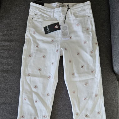 Guess Hose