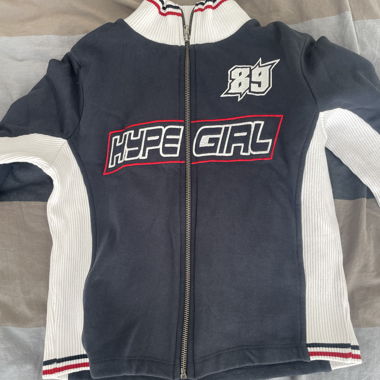 Zip up