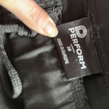 Sportleggins 38 Schwarz