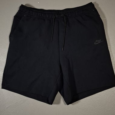 Nike Tech Shorts XL