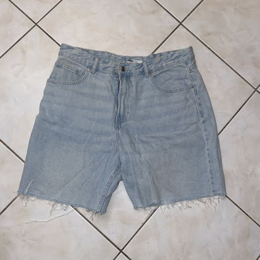 Jeans shorts from BERSHKA