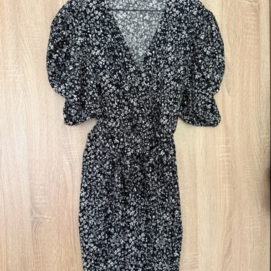 Robe fleurie MNG noire