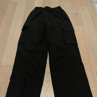 Schwarze Cargo Hose