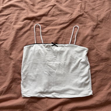 NEW YORKER cute crop top