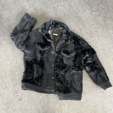 Giacca invernale Levis con pile e pelliccia sintetica