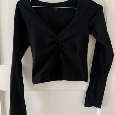 V-Longsleeve Brandy Melville