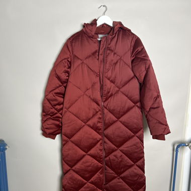 Manteau long matelassé rouge ASOS