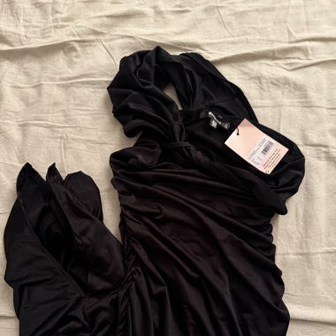 Robe noire longue