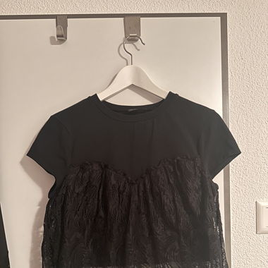 Top mit Spitze 