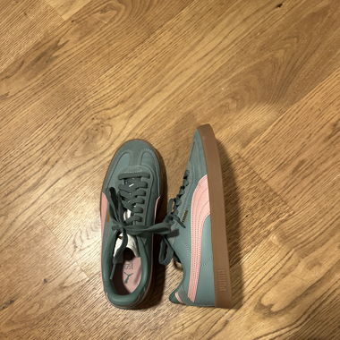 PUMA sneakers
