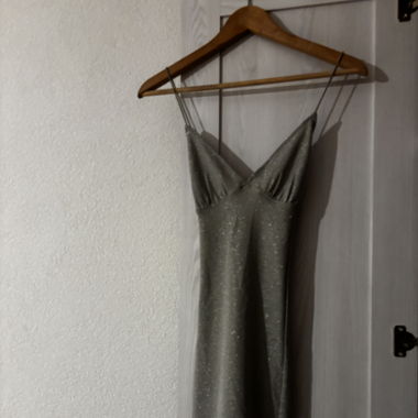 robe grise 
