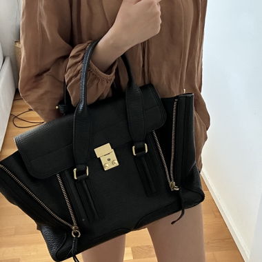Sac à main moyen Pashli de 3.1 Phillip Lim – Noir et or