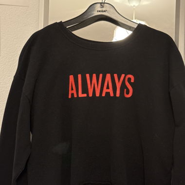 Schwarzer Hoodie ALWAYS