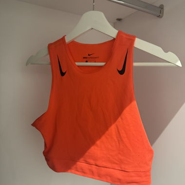 nike sport top