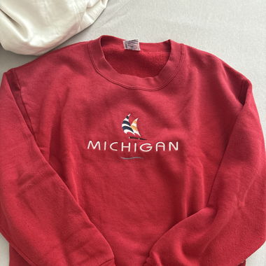 Roter Vintage Michigan Sweatshirt