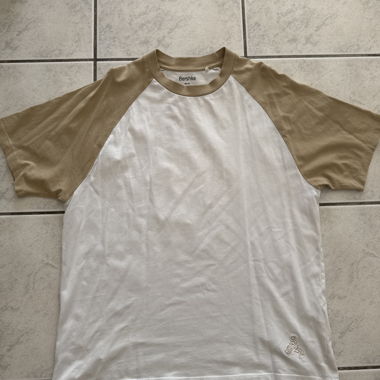 Beige and White Raglan T‑Shirt Bershka