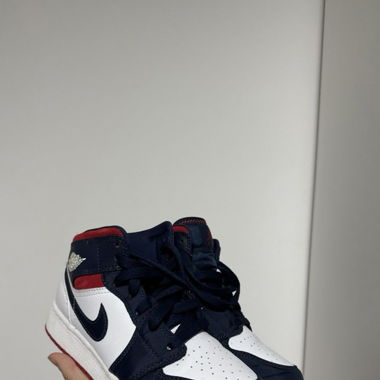 Air Jordan 1 Mid 