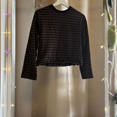 Brown striped cropped long-sleeve top