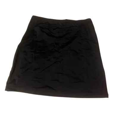 Black stretchy mini skirt