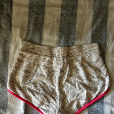 Kurze Hosen