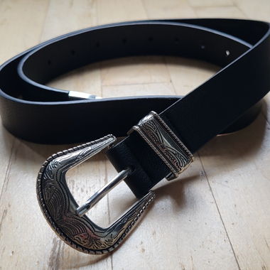 Black and silver leather belt