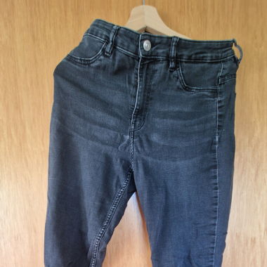 Divided Skinny Jeans 