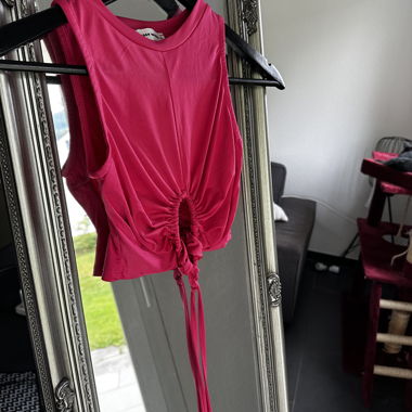 Pink tie-front crop top