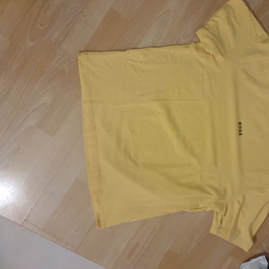 BOSS T-shirt