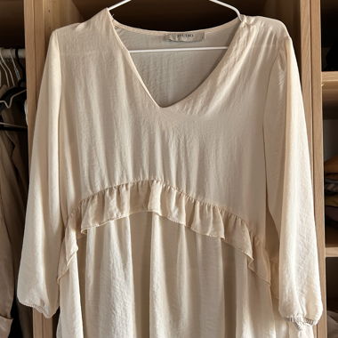 Cremefarbene Tunika-Bluse