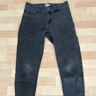 Schwarze Jeans 