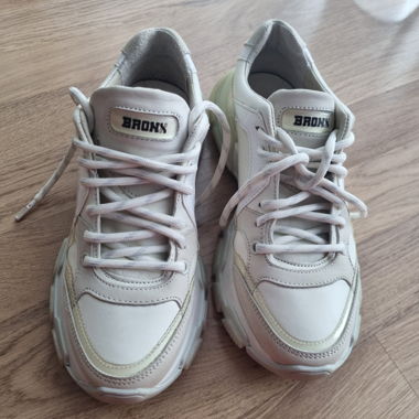 Sneaker Bronx