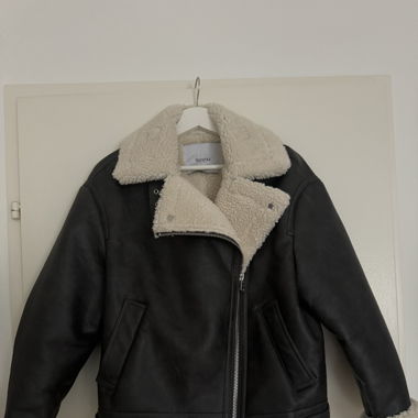 Bershka Lederjacke Grösse S 