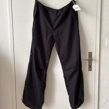 Parachute pants black 
