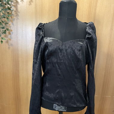 Schwarze Bluse 
