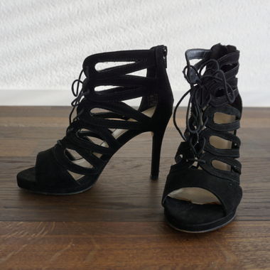 Riemchen High Heels