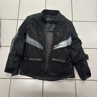 Giacca moto Macna con giacche interne