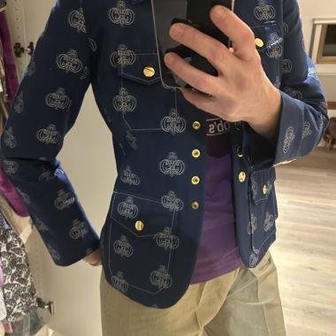 Veste marine à motif brodé