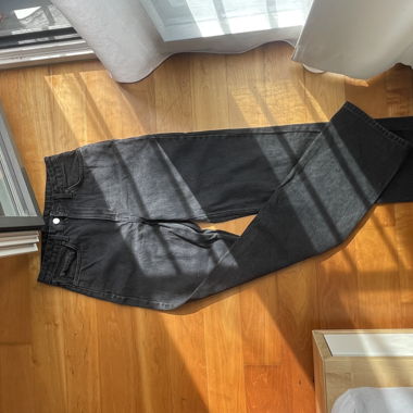 Black Jeans