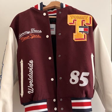 Originale Tommy Hilfiger college Jacke