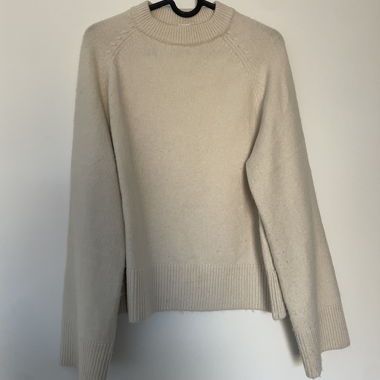 Pull (beige)