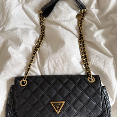 Sac Guess